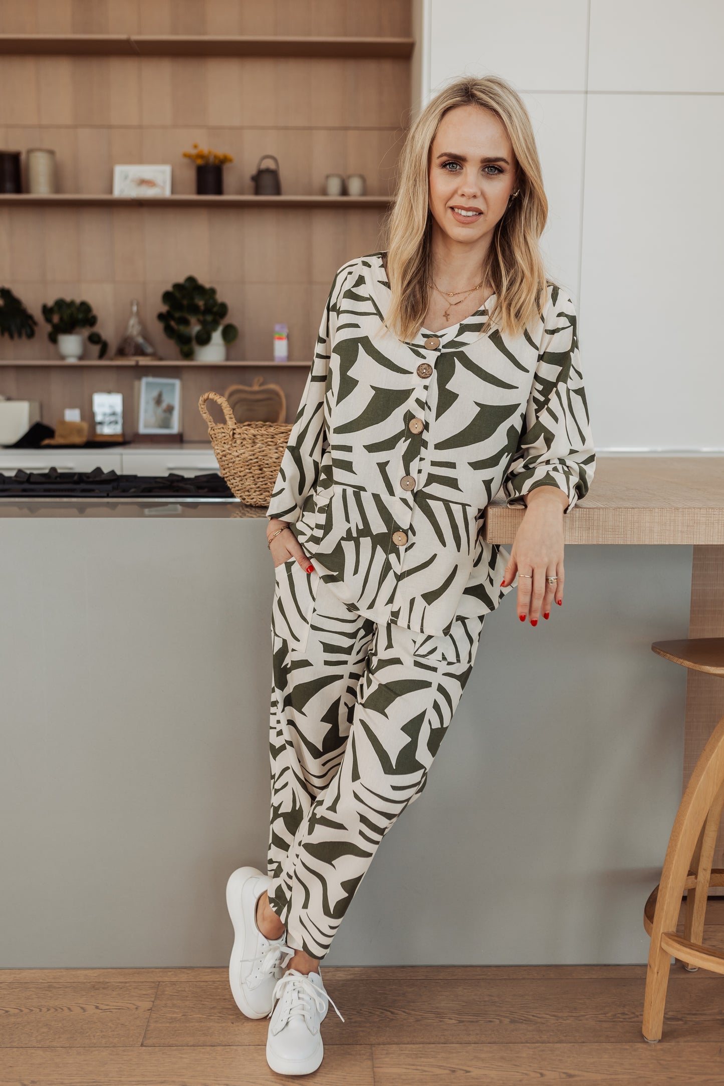 Olivia Green-Leaf Top